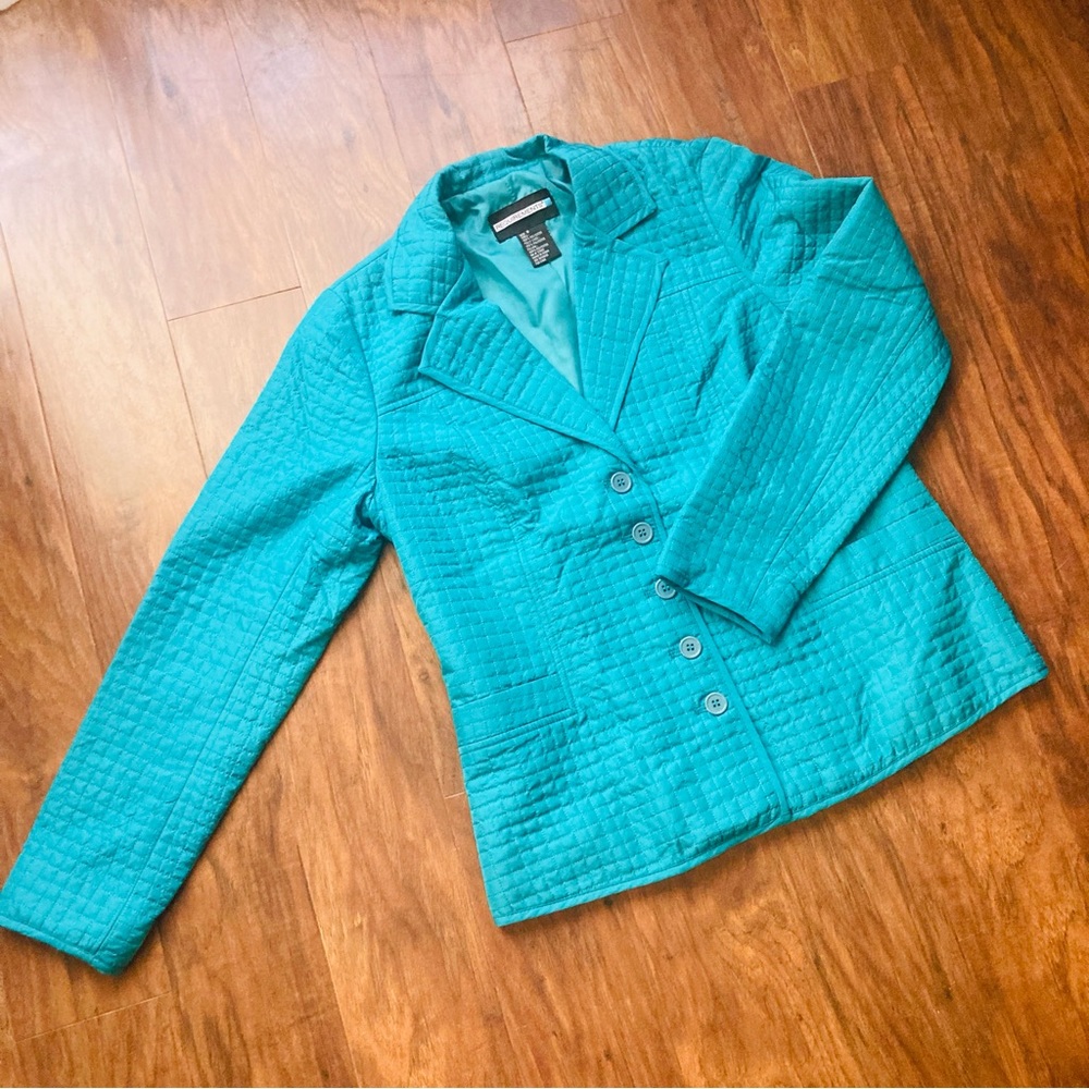 Requirements Women’s Quilted Jacket